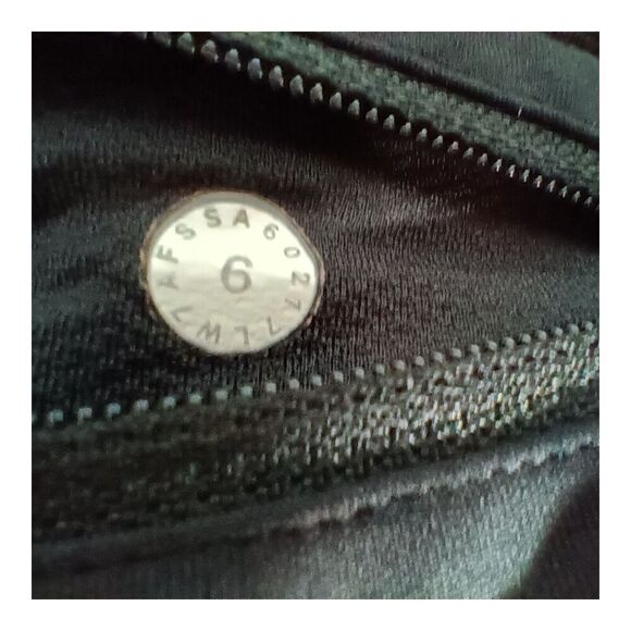 Lululemon Speed Short 4-way Stretch 2 1/2" Daisy Dust Alpine White Black 6 - Picture 4 of 6